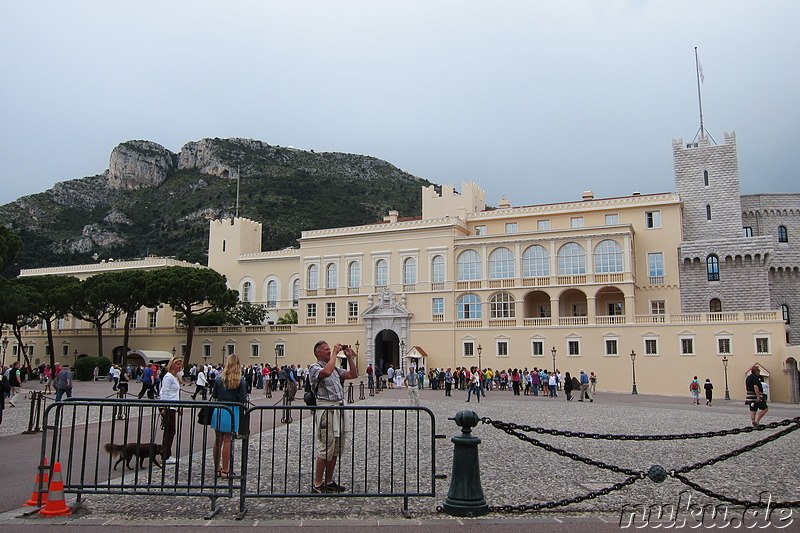  Fürstenpalast am Place du Palais du Prince in Monaco