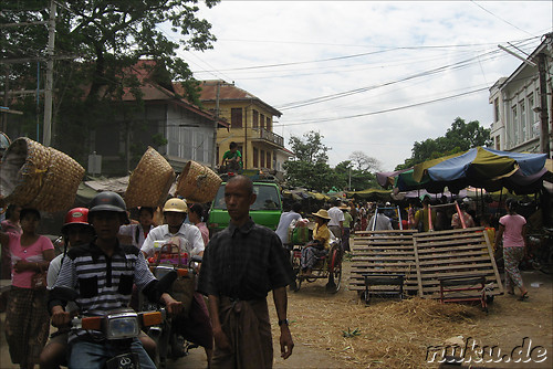 86th Street Market - Strassenmarkt in Mandalay, Myanmar