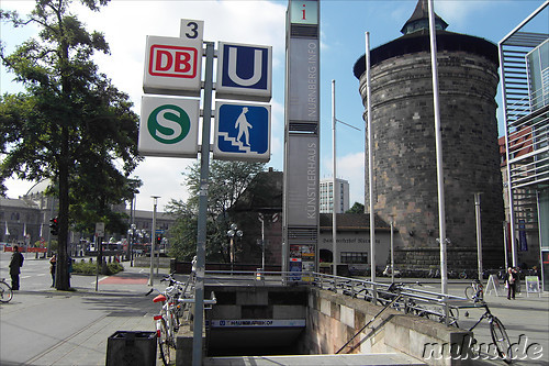 Am Hauptbahnhof in Nuernberg