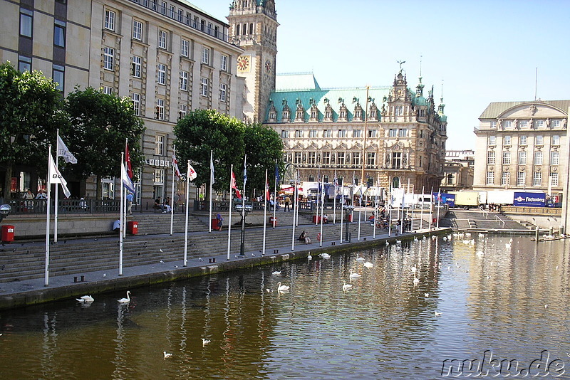 Am Rathaus in Hamburg