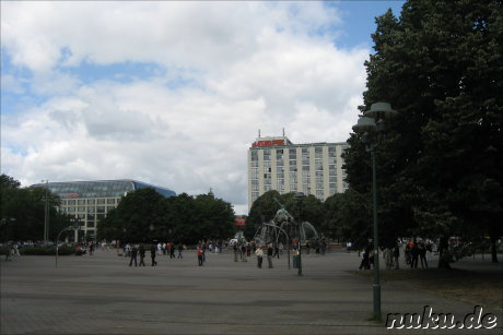 Am Roten Rathaus in Berlin
