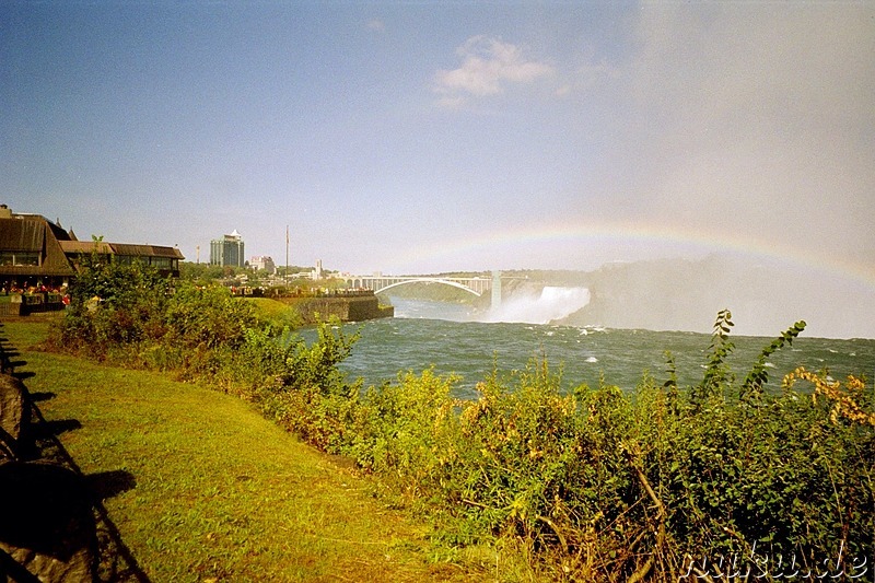 Ankunft in Niagara Falls, Kanada