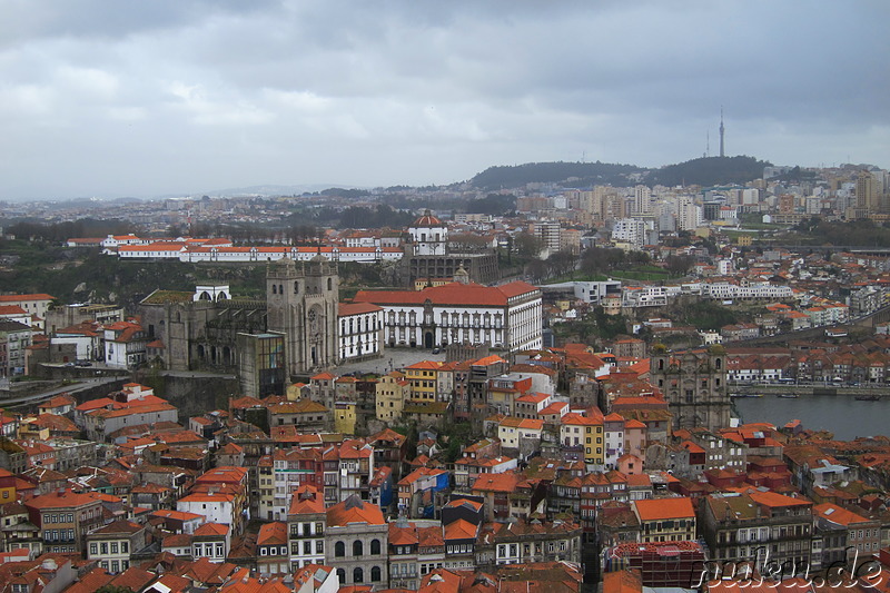 Ausblick auf Porto vom Torre dos Clerigos