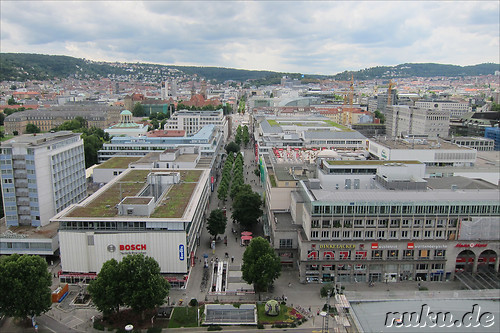 Ausblick auf Stuttgart von der Aussichtsplattform im Hauptbahnhof