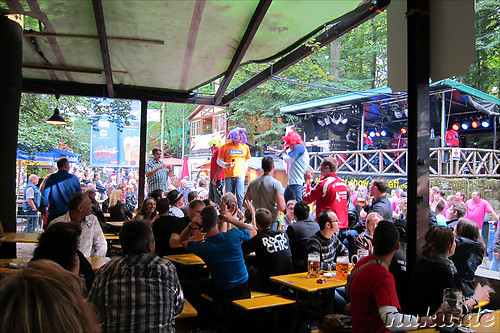 Bei Hofmann's Keller (Kulmbacher Moenchshof) auf dem Annafest