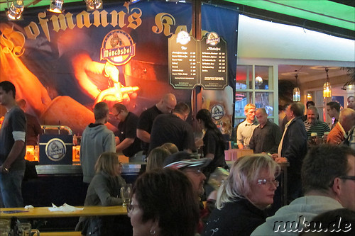 Bei Hofmann's Keller (Kulmbacher Moenchshof) auf dem Annafest