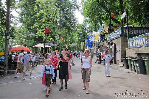 Bergkirchweih in Erlangen 2011