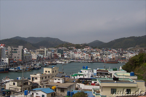 Blick auf den Gangguan Hafen von Tongyeong