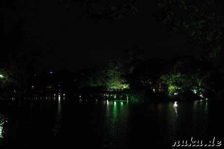 Blick auf den Hoan Kiem See bei Nacht