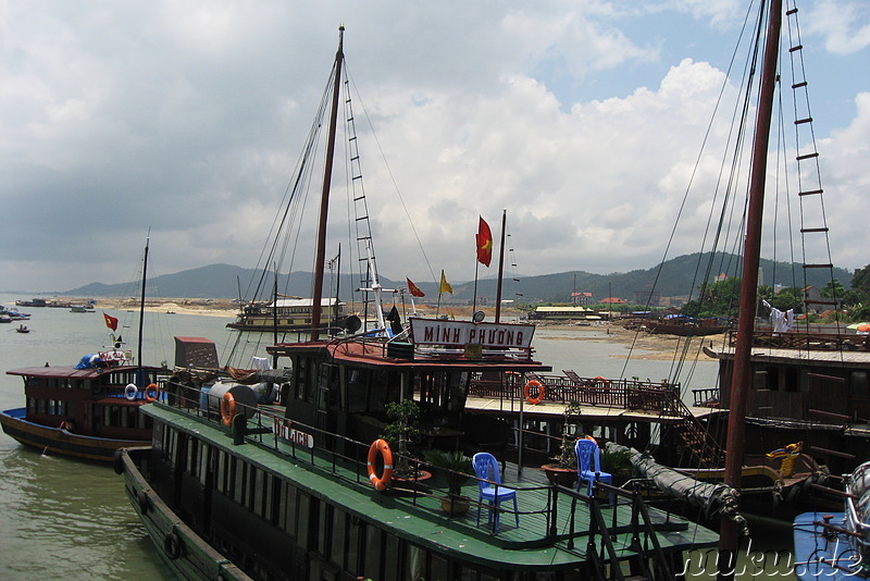 Boote im Hafen von Haiphong