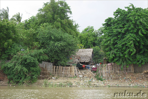 Bootsfahrt auf dem Ayeyarwady River in Bagan, Myanmar