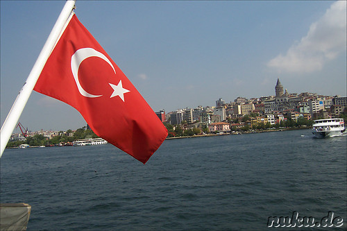 Bosporus & Goldenes Horn in Istanbul, Tuerkei