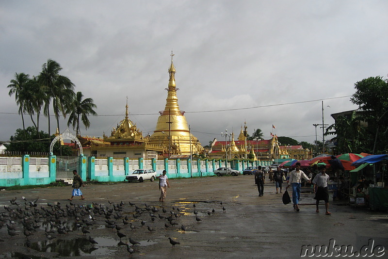 Botataung Pagoda - Tempel in Rangoon, Burma