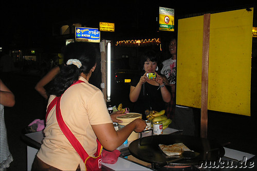 Crepes am Strassenrand zum Nachtisch