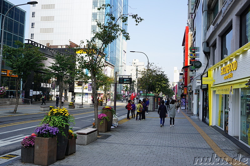Das Studentenviertel Sinchon in Seoul, Korea