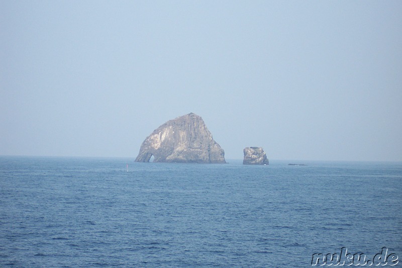 Die wohl bekannteste Steinformation vor der Küste von Ulleungdo (Elephant Rock)