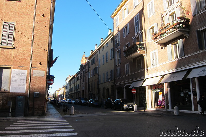 Eindrücke aus der Altstadt von Modena, Italien