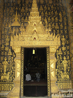 Eingang zum Wat Xieng Thong