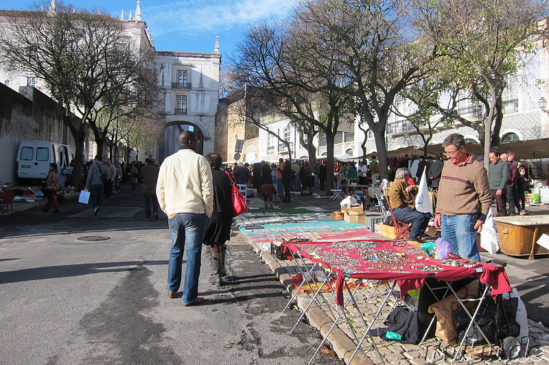 Feira da Ladra - Flohmarkt in Lissabon, Portugal