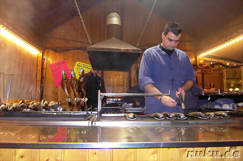 Fischrestaurant auf der Michaelis-Kirchweih 2010 in F&uuml;rth