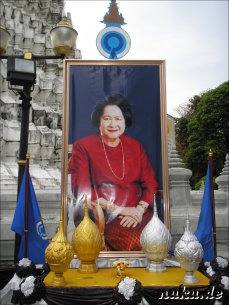 Fotos der K&ouml;nigsfamilie in Bangkok