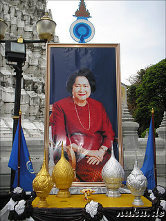 Fotos der K&ouml;nigsfamilie in Bangkok