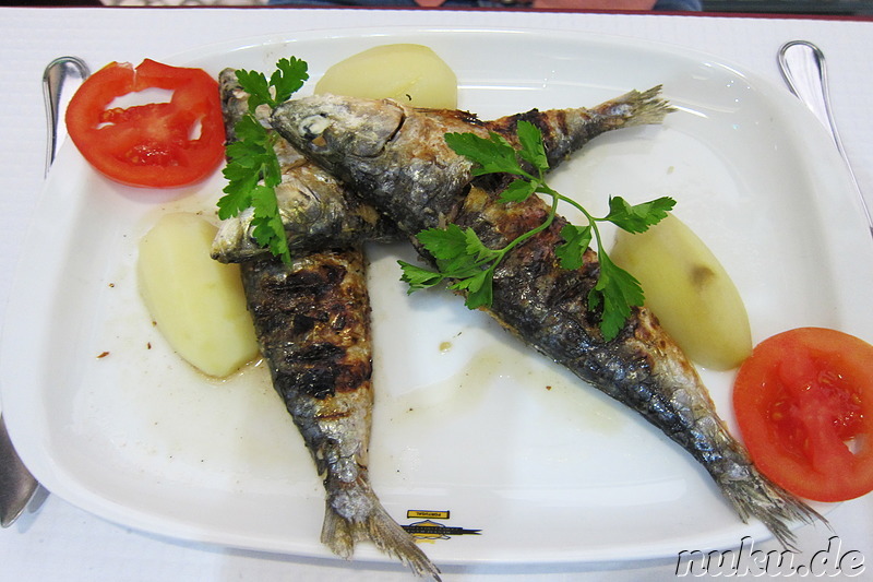 Gegrillte Sardinen - Portugiesische Küche in Lissabon