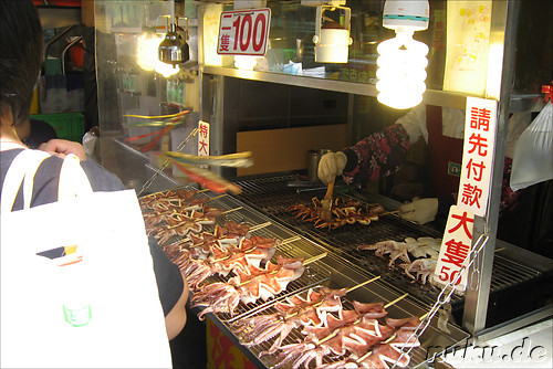 Gegrillter Tintenfisch - Imbiss in Danshui, Taiwan
