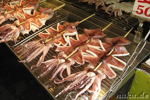 Gegrillter Tintenfisch - Imbiss in Danshui, Taiwan