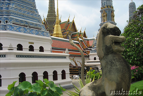 Grand Palace (Koenigspalast) und Wat Phra Kaeo Tempel in Bangkok, Thailand
