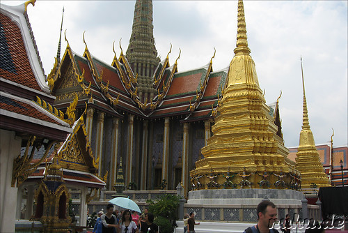 Grand Palace (Koenigspalast) und Wat Phra Kaeo Tempel in Bangkok, Thailand