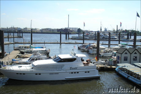 Hafenrundfahrt in Hamburg