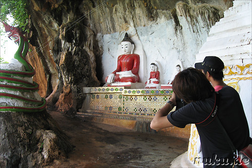 Htup-Ein Small Meditation Cave am Inle See in Burma