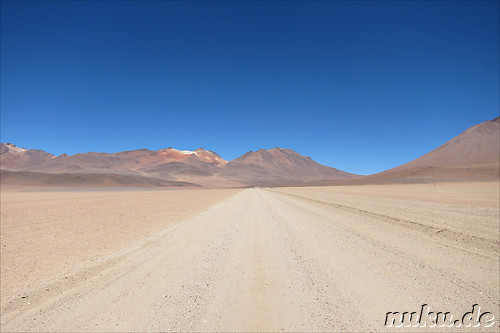 Jeeptour durch die Wueste in Uyuni, Bolivien