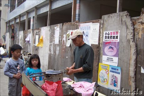 Kinder kaufen Waffeln, Tai O
