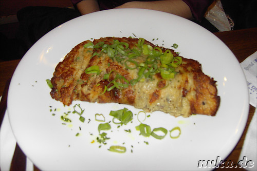 Kn&ouml;del & Gulasch in einer Kneipe in Prag, Tschechien