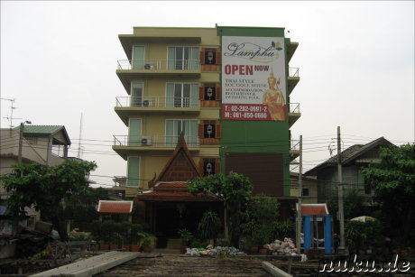 Lamphu Tree House Hotel, Bangkok, Thailand