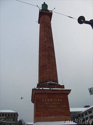 Ludwigssaeule auf dem Luisenplatz in Darmstadt