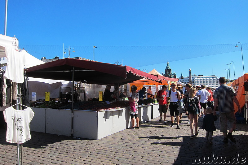 Markt im Hafen von Helsinki, Finnland