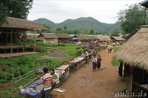 Markt in Inthein am Inle Lake in Burma