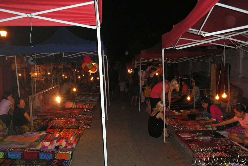 Nachtmarkt in Luang Prabang (Hmong Night Market)