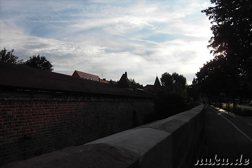 N&uuml;rnberger Stadtmauer und Burggraben