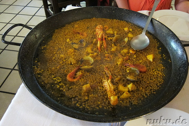Paella im Restaurant Casa Pepe in Alicante, Spanien