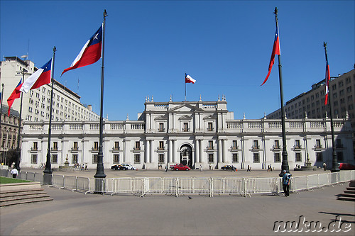 Palacio de la Moneda am Plaza de la Constitucion in Santiago de Chile