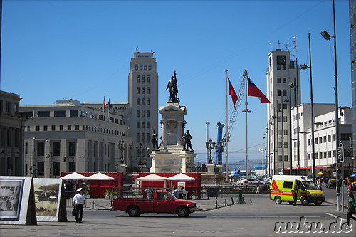 Plaza Sotomayor in Valparaiso, Chile