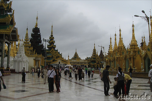 Shwe Dagon Paya - Tempel in Rangun, Birma