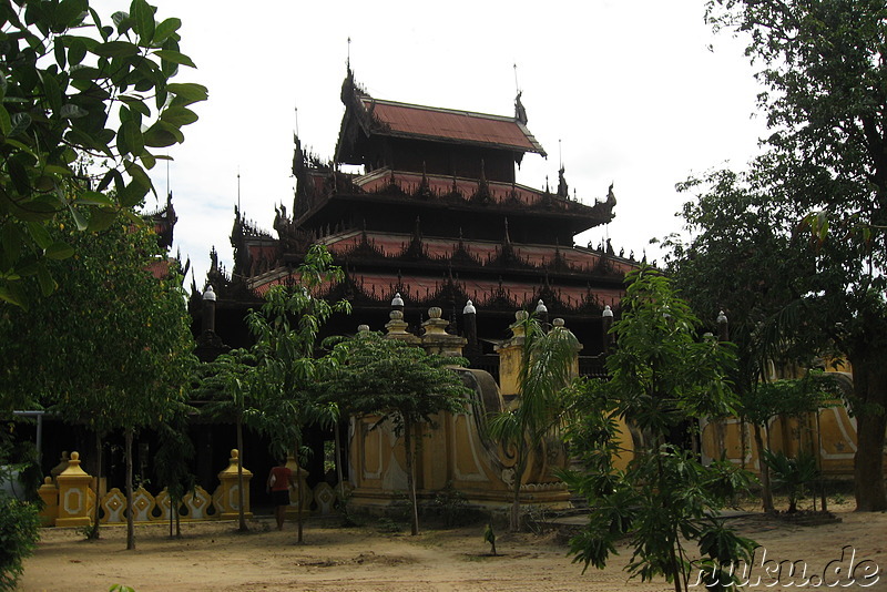 Shwe In Bin Kyaung - Kloster in Mandalay, Myanmar