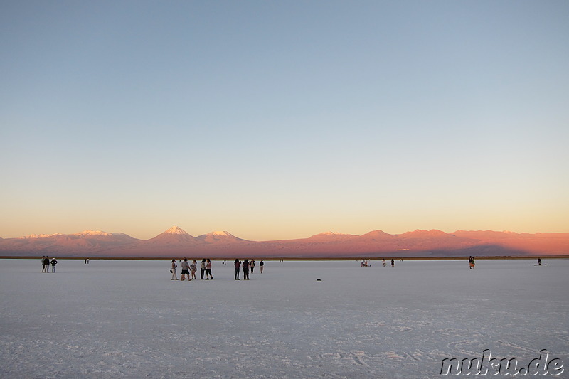 Sonnenuntergang an der Laguna Tebinquiche, Atacamawüste, Chile