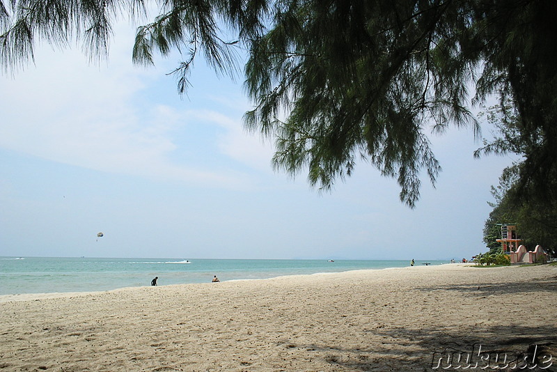 Strand von Batu Ferringhi, Pulau Penang, Malaysia