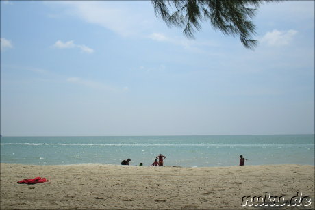 Strand von Batu Ferringhi, Pulau Penang, Malaysia